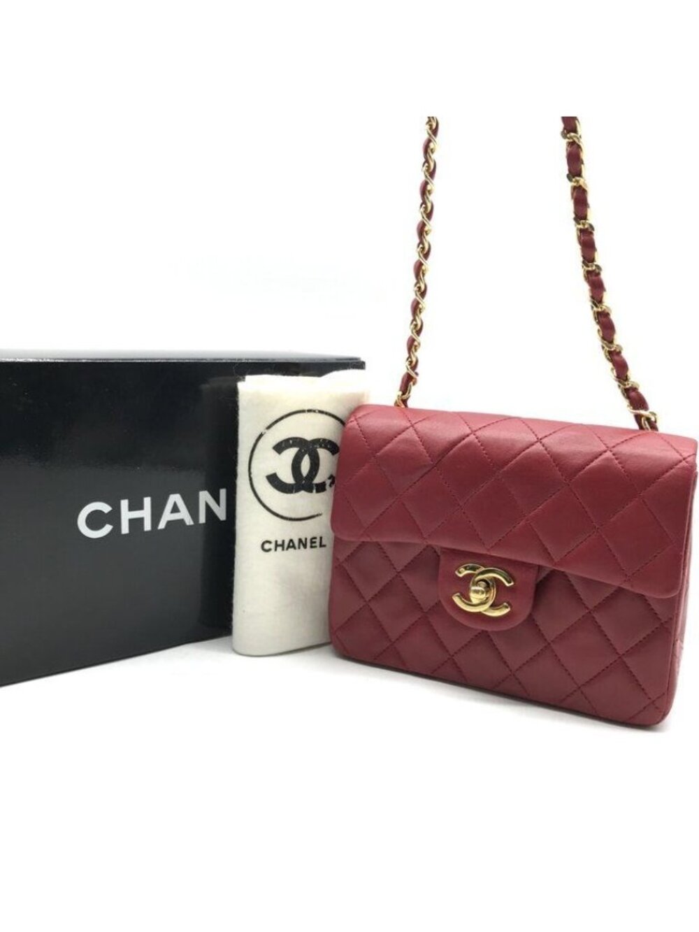 Chanel CC Logo Mini Quilted Chain Shoulder Bag Lambskin Red Turnlock